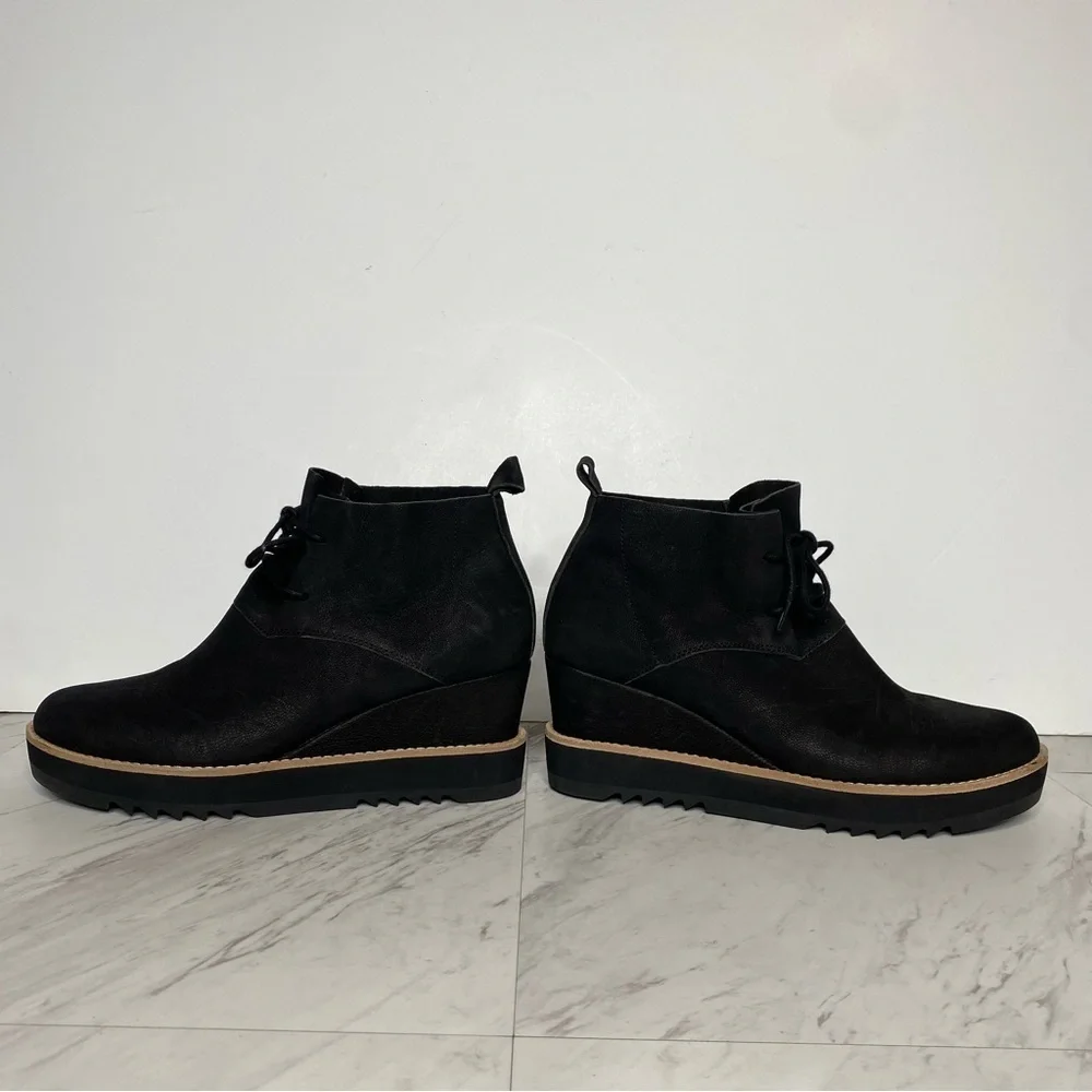 Eileen Fisher Capa Wedge Black Nubuck Lace Up Bootie 9 1/2